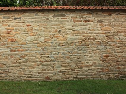 Stari Bau 4 stari bau sandsteinmauer nordburgenland